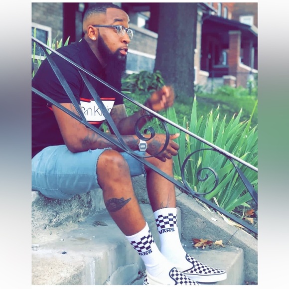 Meet your Posher, Stepheno - Picture 3 of 7